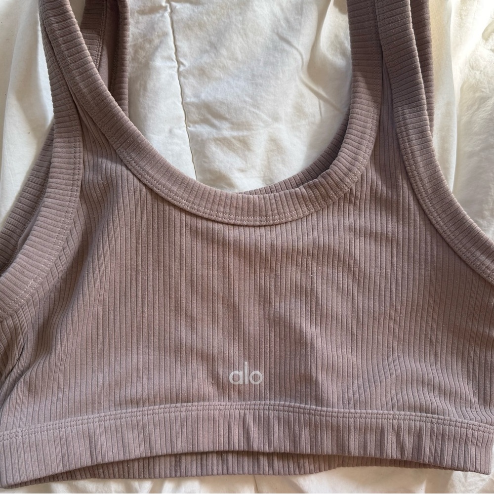 Alo Yoga Wellness Bra size L - Picture 3 of 3